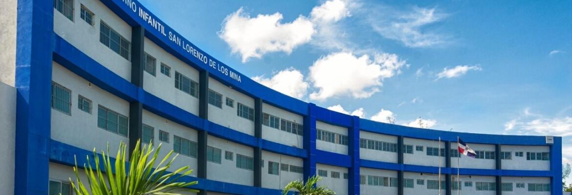 Hospital Materno Infantil san Lorenzo de los Mina